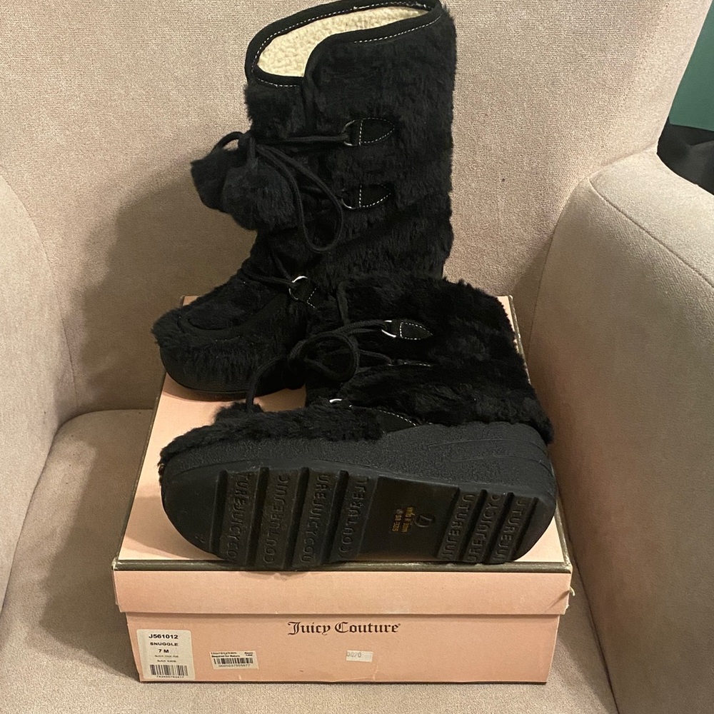 Juicy Couture Winter Boot